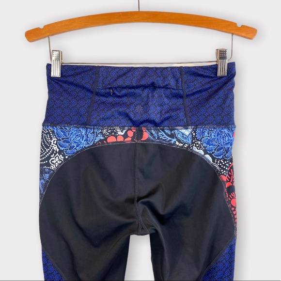 Athleta Lotus Precision 7/8 Tights - Picture 7 of 9